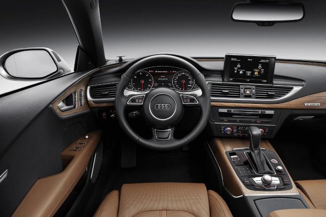 Audi    A7