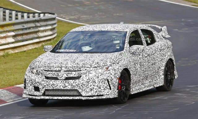 Civic Type R нового поколения замечен на тестах