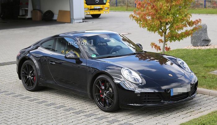 Porsche начала дорожные испытания нового 911
